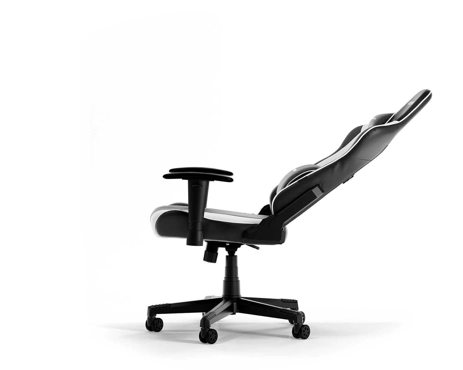 DXRacer P132 Gaming Chair - Black/White