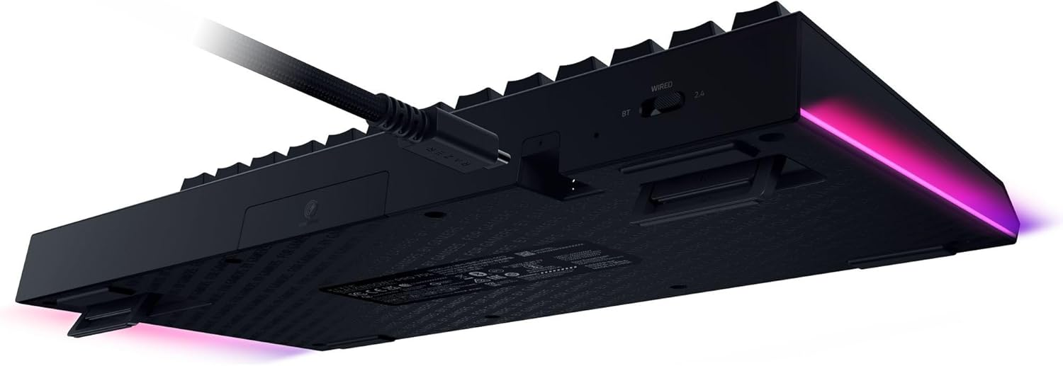 Razer BlackWidow V4 PRO 75% Mechanical Gaming Keyboard Orange Tactile - Black