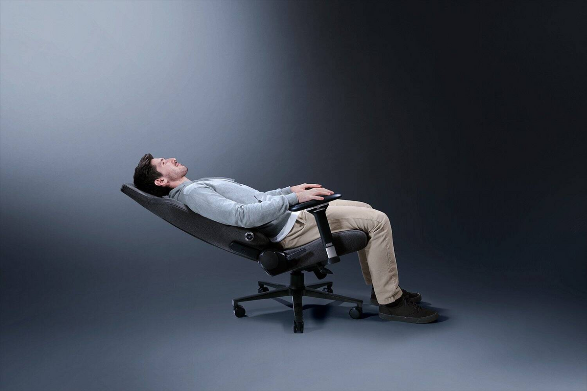 RAZER ISKUR V2 FABRIC GAMING CHAIR - GRAY