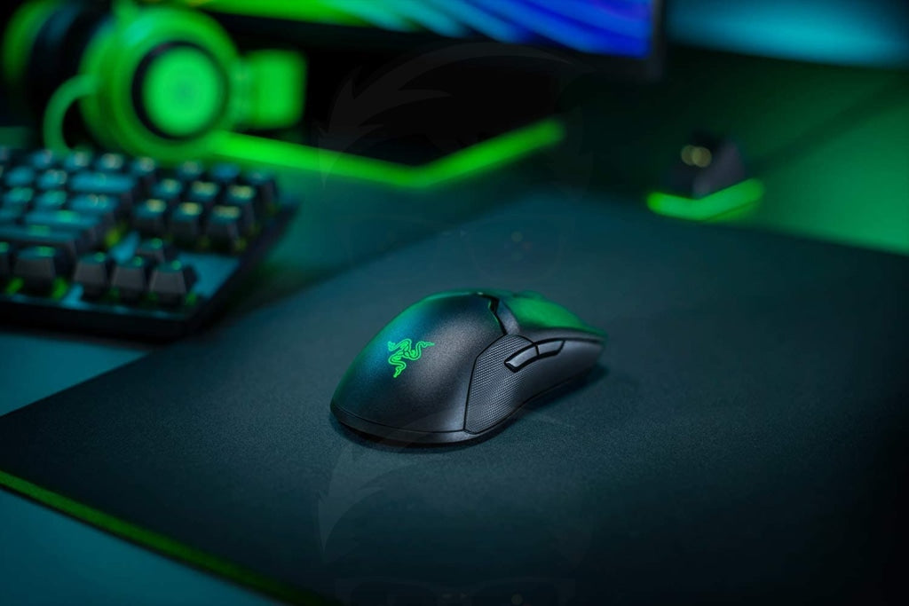 Razer Viper Ultimate Gaming Mouse with HyperSpeed Wireless - Black